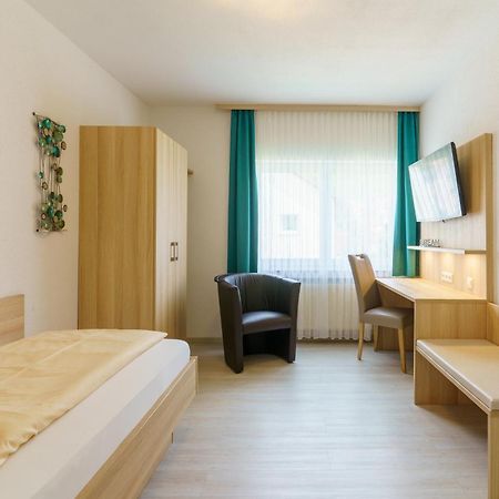 Hotel Rosenstein Heubach  Extérieur photo