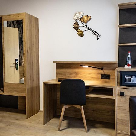 Hotel Rosenstein Heubach  Extérieur photo