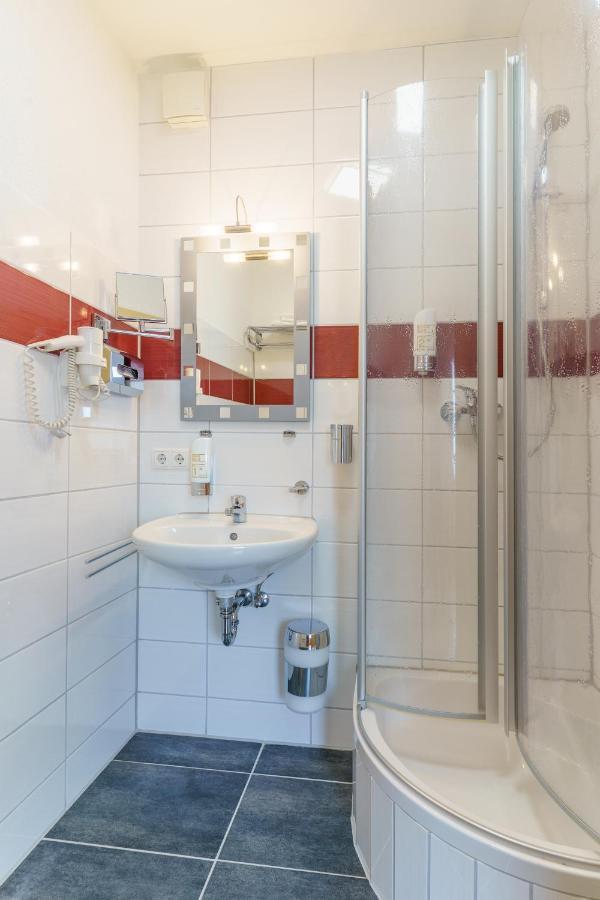 Hotel Rosenstein Heubach  Extérieur photo