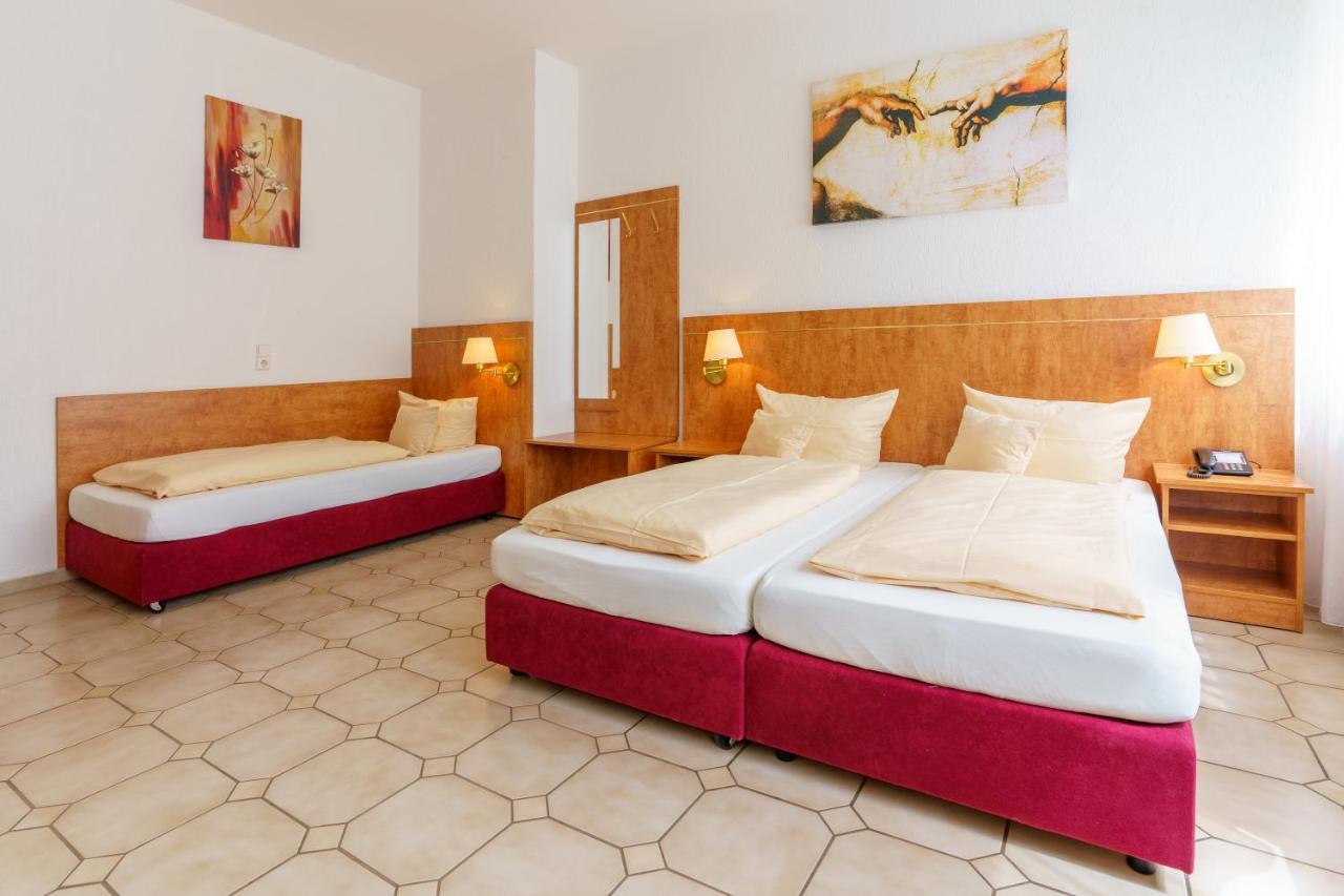 Hotel Rosenstein Heubach  Extérieur photo