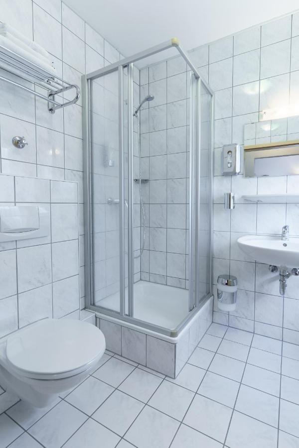 Hotel Rosenstein Heubach  Extérieur photo