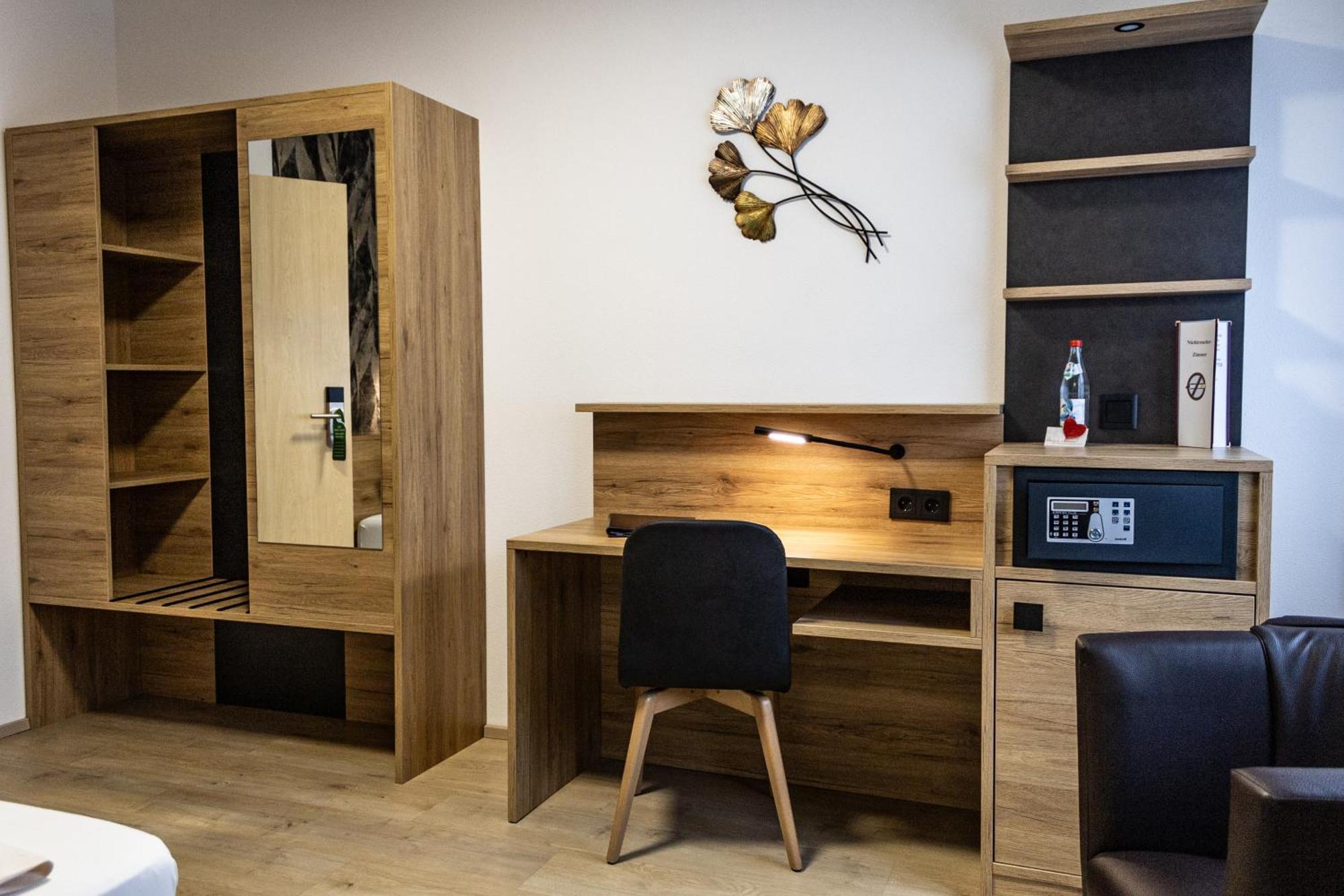 Hotel Rosenstein Heubach  Extérieur photo