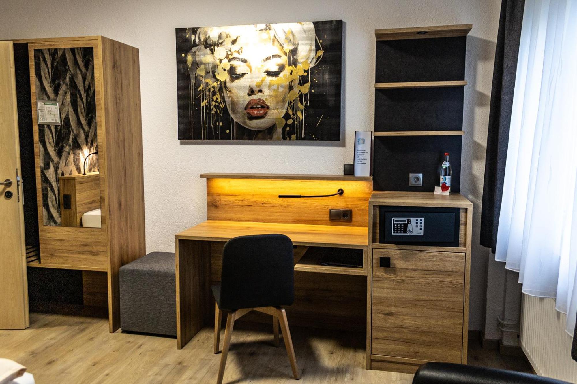 Hotel Rosenstein Heubach  Extérieur photo